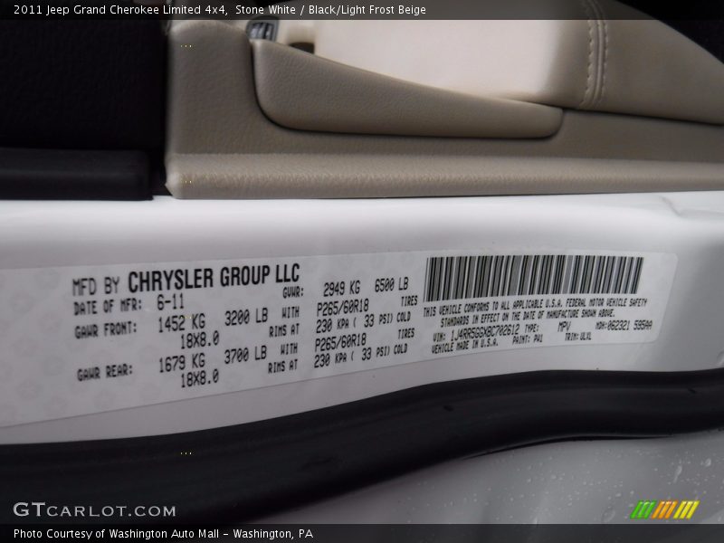 Stone White / Black/Light Frost Beige 2011 Jeep Grand Cherokee Limited 4x4
