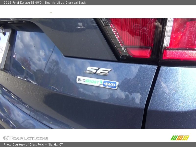 Blue Metallic / Charcoal Black 2018 Ford Escape SE 4WD