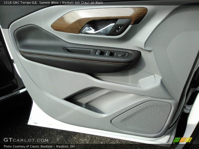 Summit White / Medium Ash Gray/­Jet Black 2018 GMC Terrain SLE
