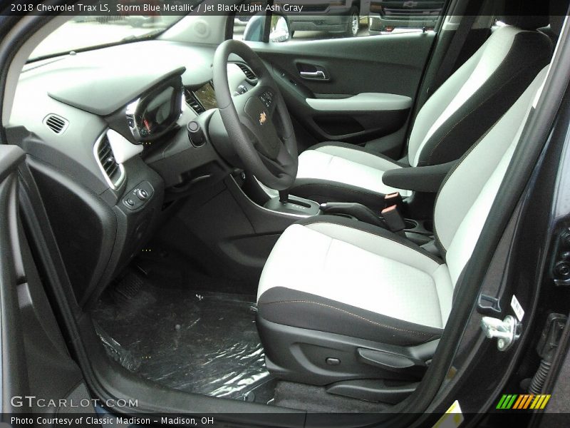Storm Blue Metallic / Jet Black/Light Ash Gray 2018 Chevrolet Trax LS