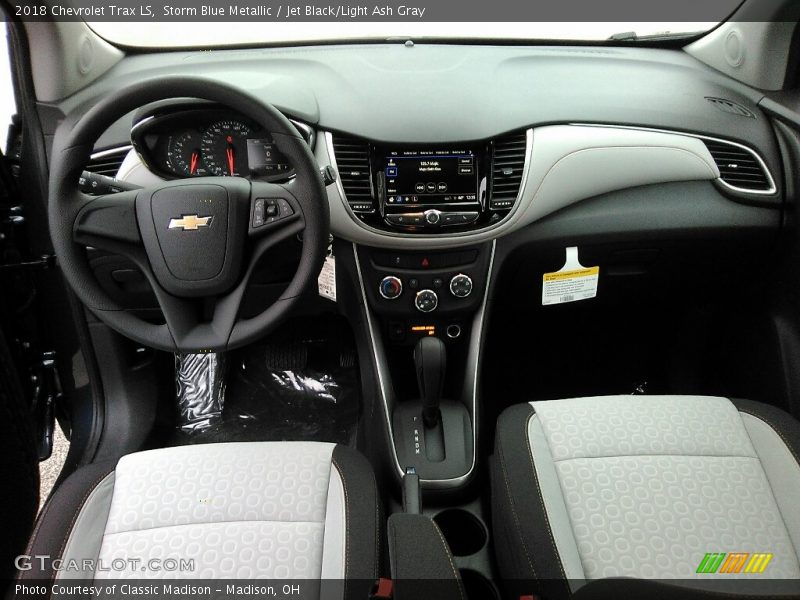 Storm Blue Metallic / Jet Black/Light Ash Gray 2018 Chevrolet Trax LS