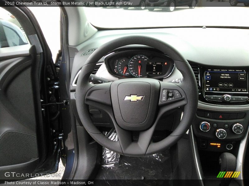 Storm Blue Metallic / Jet Black/Light Ash Gray 2018 Chevrolet Trax LS