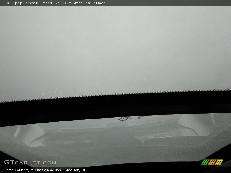 Olive Green Pearl / Black 2018 Jeep Compass Limited 4x4