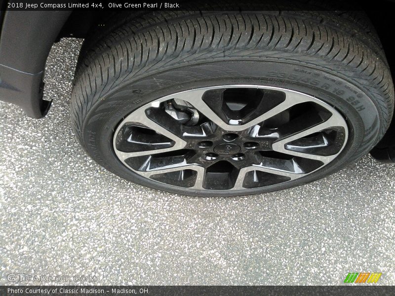 Olive Green Pearl / Black 2018 Jeep Compass Limited 4x4