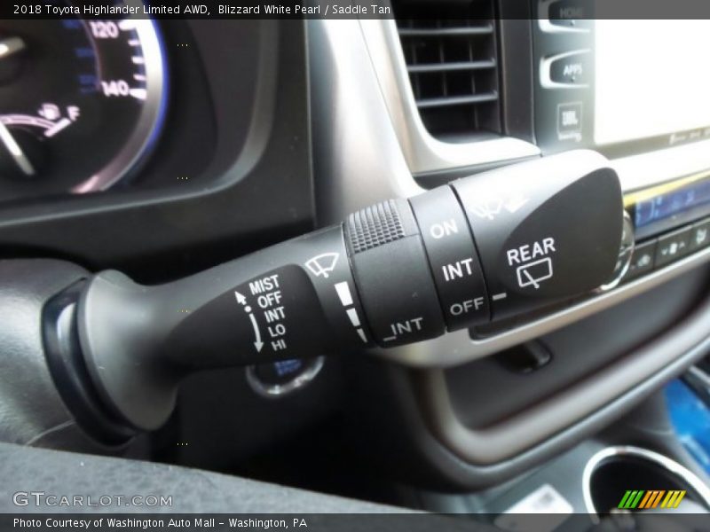 Blizzard White Pearl / Saddle Tan 2018 Toyota Highlander Limited AWD