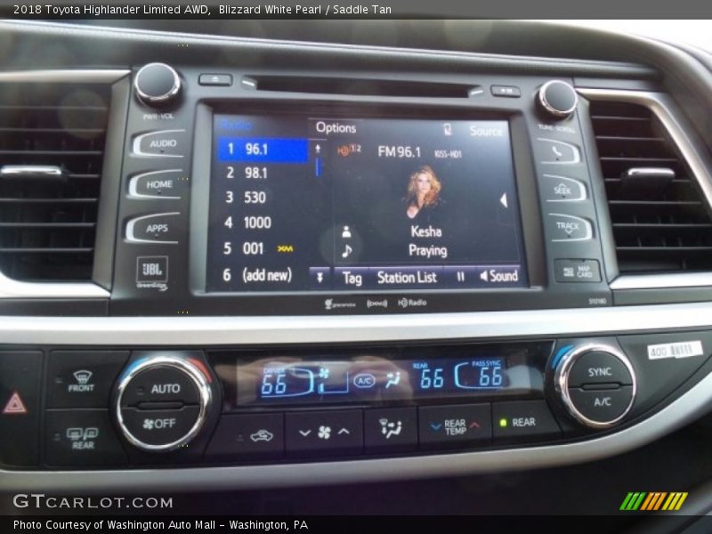 Blizzard White Pearl / Saddle Tan 2018 Toyota Highlander Limited AWD