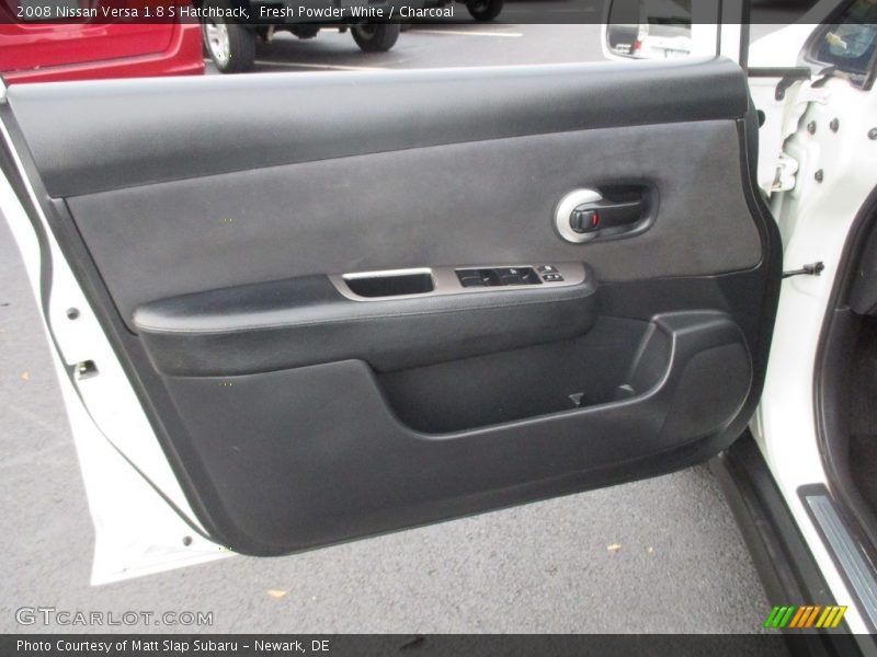 Fresh Powder White / Charcoal 2008 Nissan Versa 1.8 S Hatchback