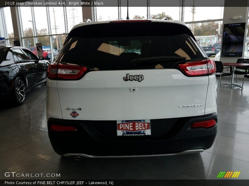 Bright White / Black 2018 Jeep Cherokee Limited 4x4