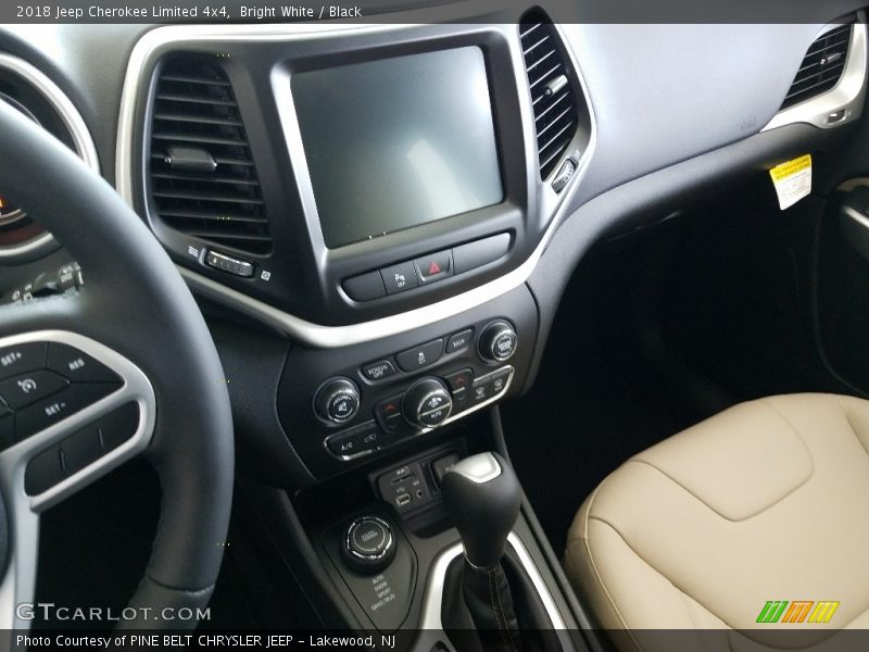 Bright White / Black 2018 Jeep Cherokee Limited 4x4