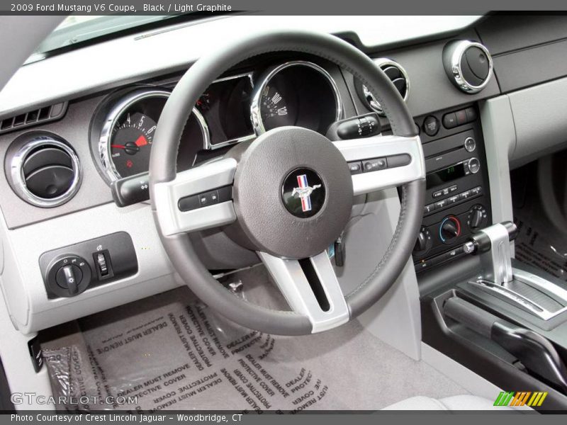 Black / Light Graphite 2009 Ford Mustang V6 Coupe