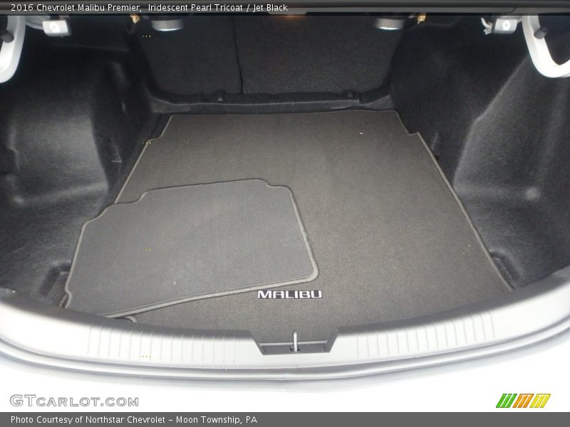 Iridescent Pearl Tricoat / Jet Black 2016 Chevrolet Malibu Premier
