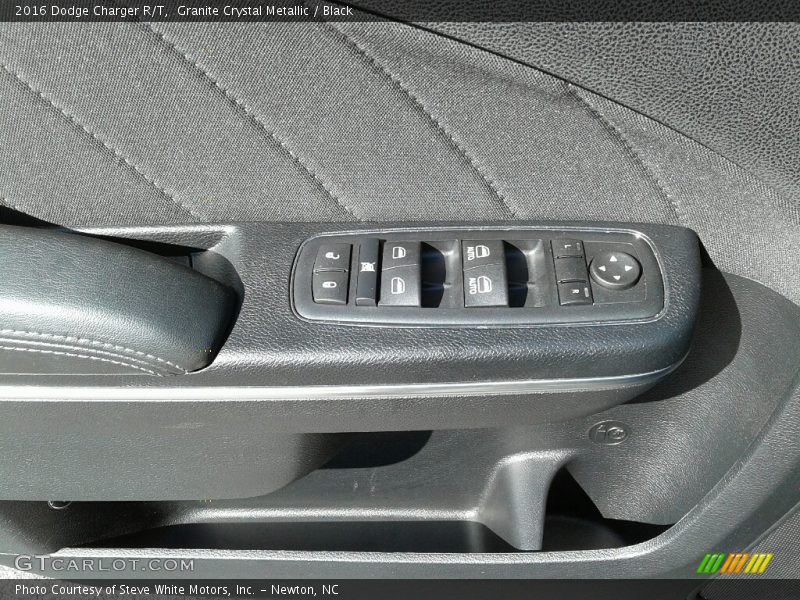 Granite Crystal Metallic / Black 2016 Dodge Charger R/T