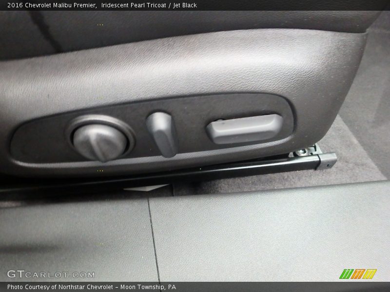 Iridescent Pearl Tricoat / Jet Black 2016 Chevrolet Malibu Premier