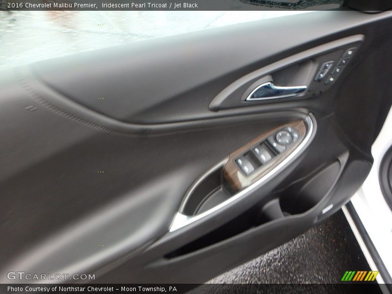 Iridescent Pearl Tricoat / Jet Black 2016 Chevrolet Malibu Premier