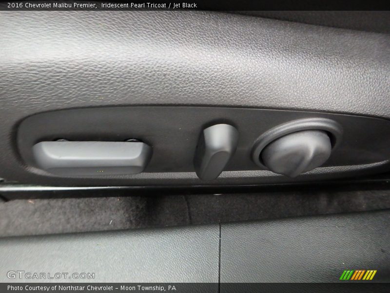 Iridescent Pearl Tricoat / Jet Black 2016 Chevrolet Malibu Premier
