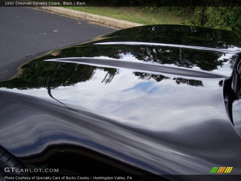Black / Black 1992 Chevrolet Corvette Coupe