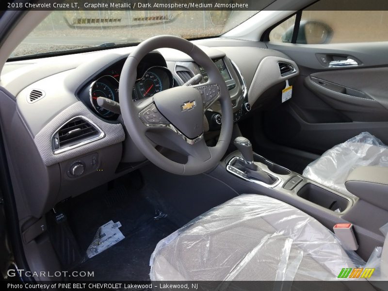 Graphite Metallic / Dark Atmosphere/Medium Atmosphere 2018 Chevrolet Cruze LT
