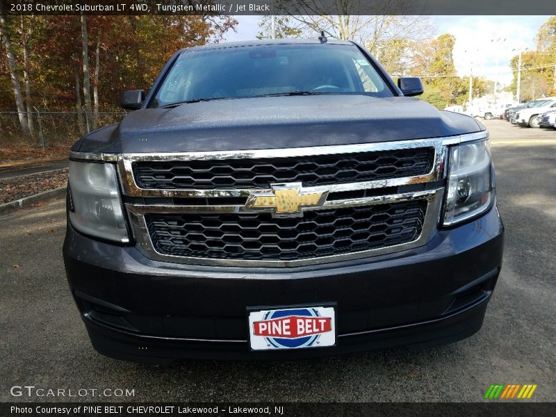 Tungsten Metallic / Jet Black 2018 Chevrolet Suburban LT 4WD