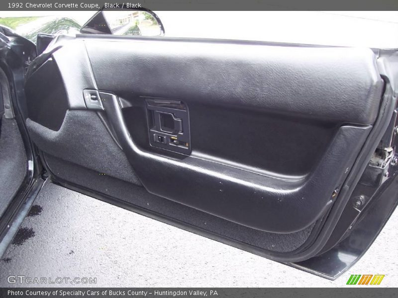 Black / Black 1992 Chevrolet Corvette Coupe