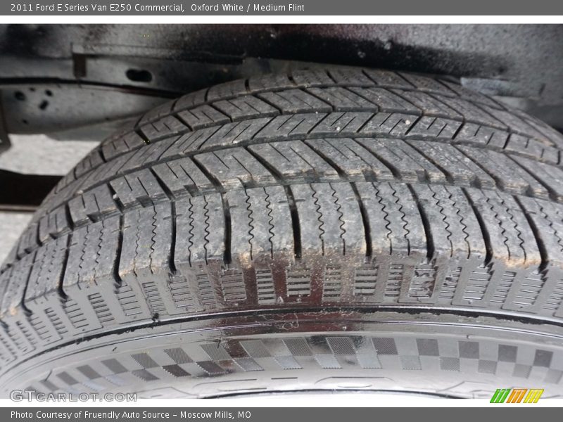 Oxford White / Medium Flint 2011 Ford E Series Van E250 Commercial