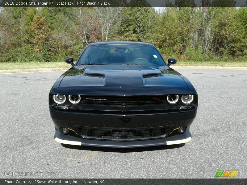 Pitch Black / Black 2018 Dodge Challenger R/T Scat Pack