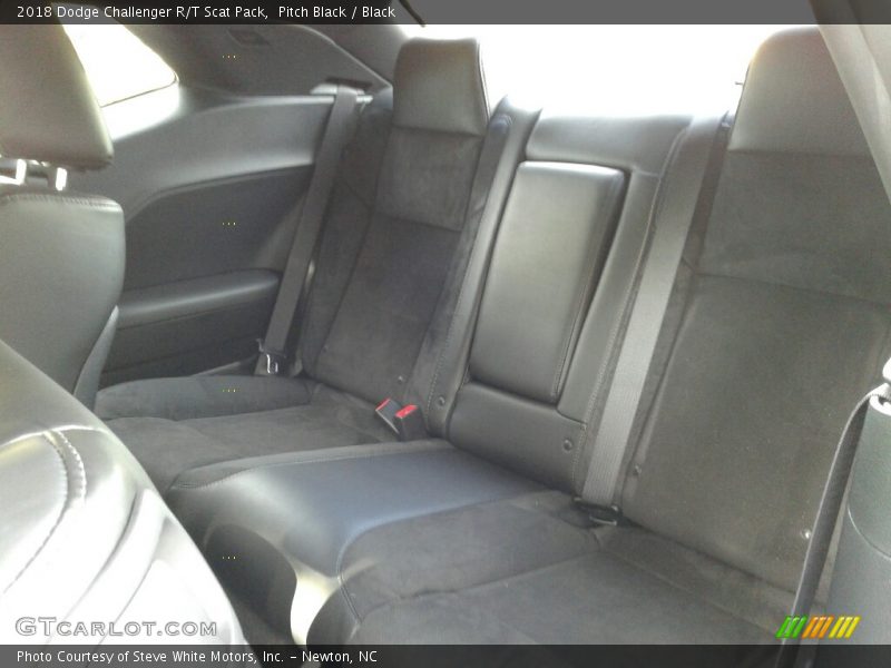 Pitch Black / Black 2018 Dodge Challenger R/T Scat Pack