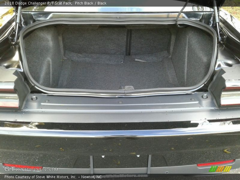 Pitch Black / Black 2018 Dodge Challenger R/T Scat Pack