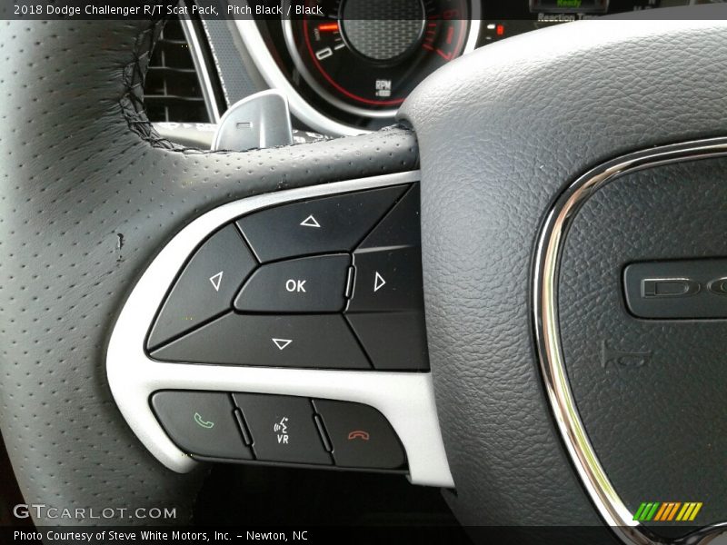 Pitch Black / Black 2018 Dodge Challenger R/T Scat Pack