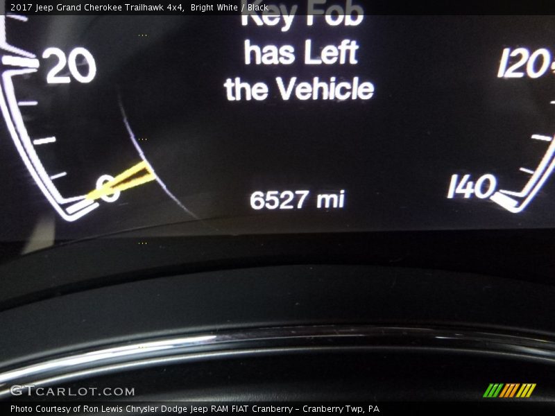 Bright White / Black 2017 Jeep Grand Cherokee Trailhawk 4x4