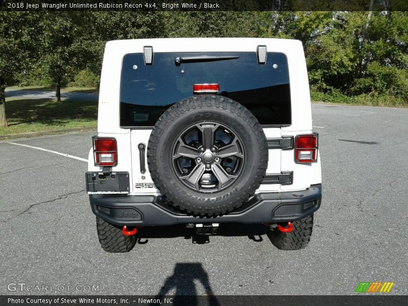 Bright White / Black 2018 Jeep Wrangler Unlimited Rubicon Recon 4x4