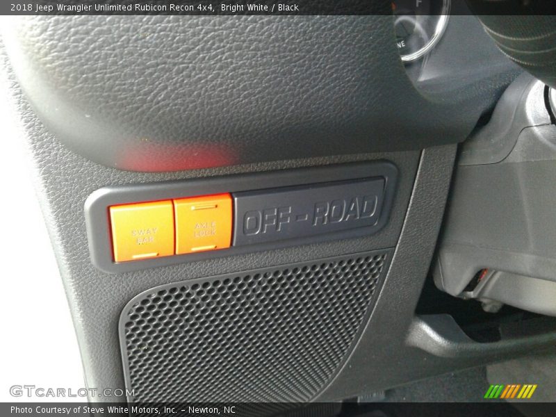 Bright White / Black 2018 Jeep Wrangler Unlimited Rubicon Recon 4x4