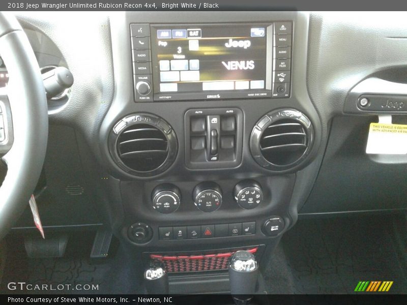 Bright White / Black 2018 Jeep Wrangler Unlimited Rubicon Recon 4x4