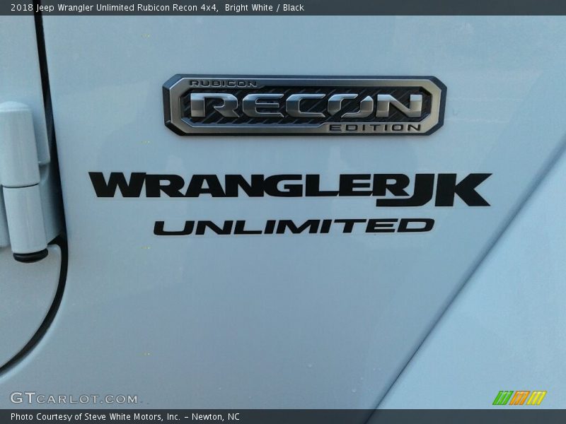 Bright White / Black 2018 Jeep Wrangler Unlimited Rubicon Recon 4x4