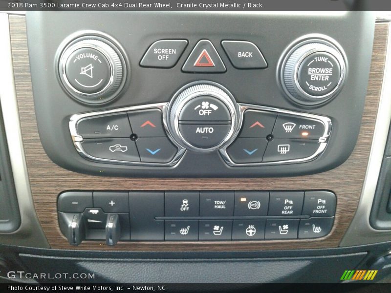 Granite Crystal Metallic / Black 2018 Ram 3500 Laramie Crew Cab 4x4 Dual Rear Wheel