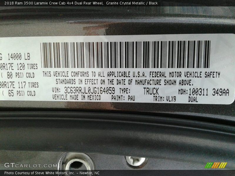 Granite Crystal Metallic / Black 2018 Ram 3500 Laramie Crew Cab 4x4 Dual Rear Wheel