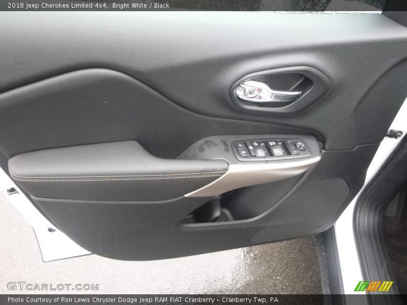 Bright White / Black 2018 Jeep Cherokee Limited 4x4