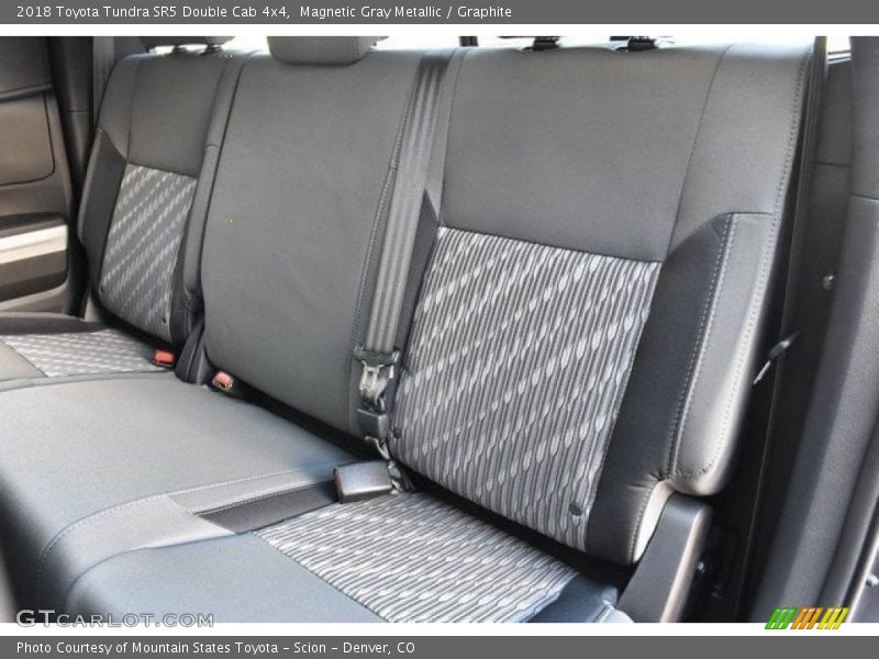Magnetic Gray Metallic / Graphite 2018 Toyota Tundra SR5 Double Cab 4x4