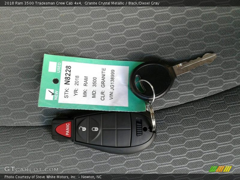 Keys of 2018 3500 Tradesman Crew Cab 4x4