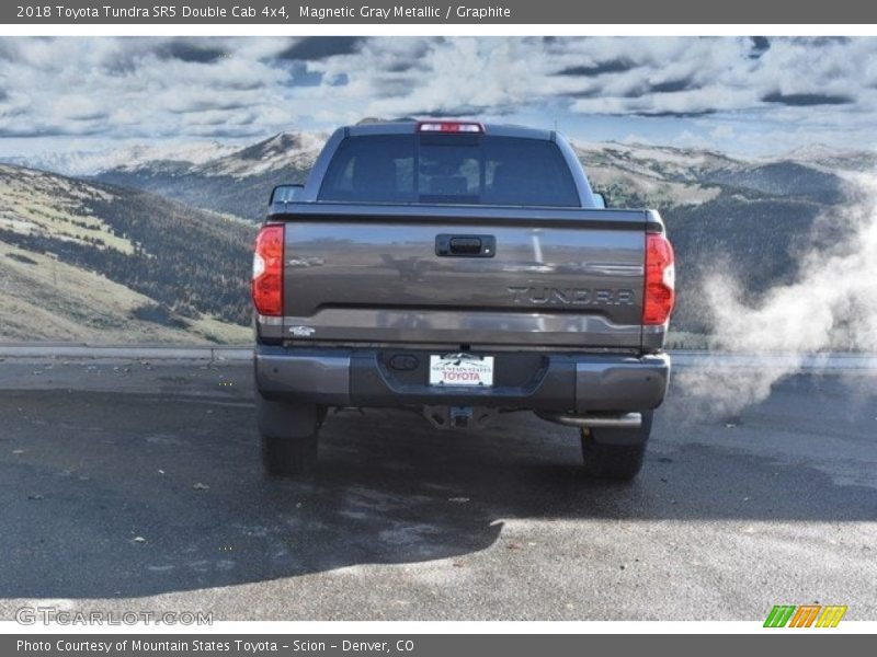 Magnetic Gray Metallic / Graphite 2018 Toyota Tundra SR5 Double Cab 4x4