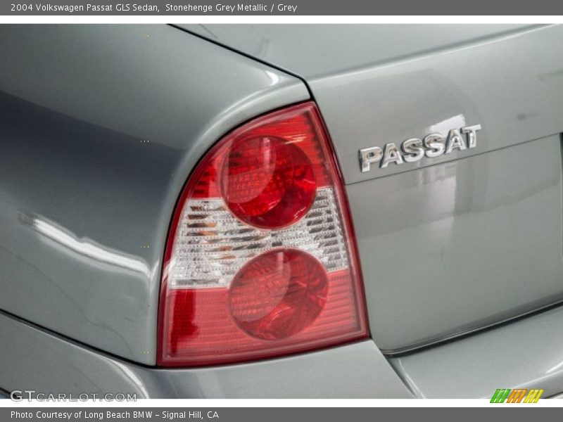 Stonehenge Grey Metallic / Grey 2004 Volkswagen Passat GLS Sedan
