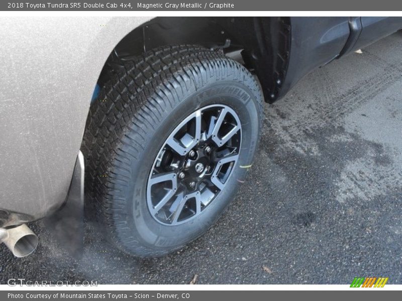Magnetic Gray Metallic / Graphite 2018 Toyota Tundra SR5 Double Cab 4x4