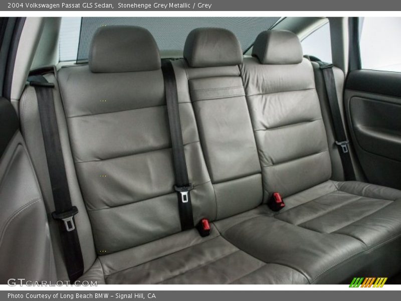 Stonehenge Grey Metallic / Grey 2004 Volkswagen Passat GLS Sedan