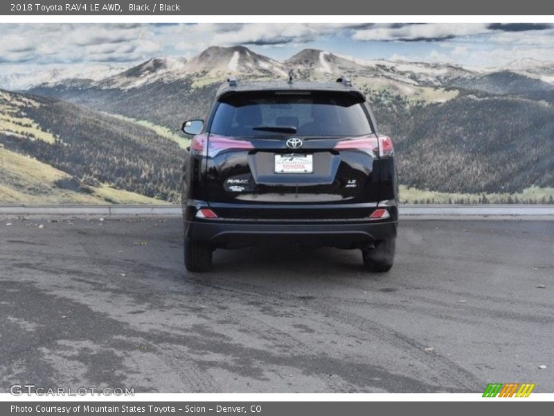 Black / Black 2018 Toyota RAV4 LE AWD