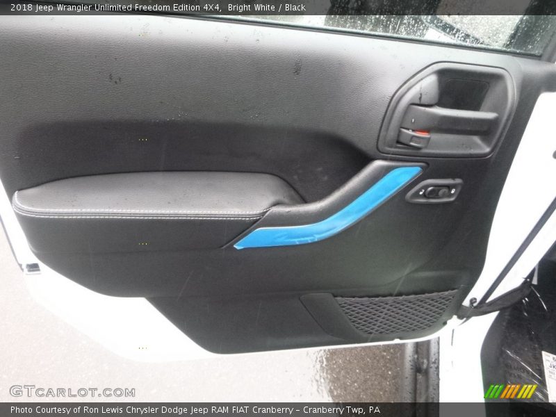 Bright White / Black 2018 Jeep Wrangler Unlimited Freedom Edition 4X4