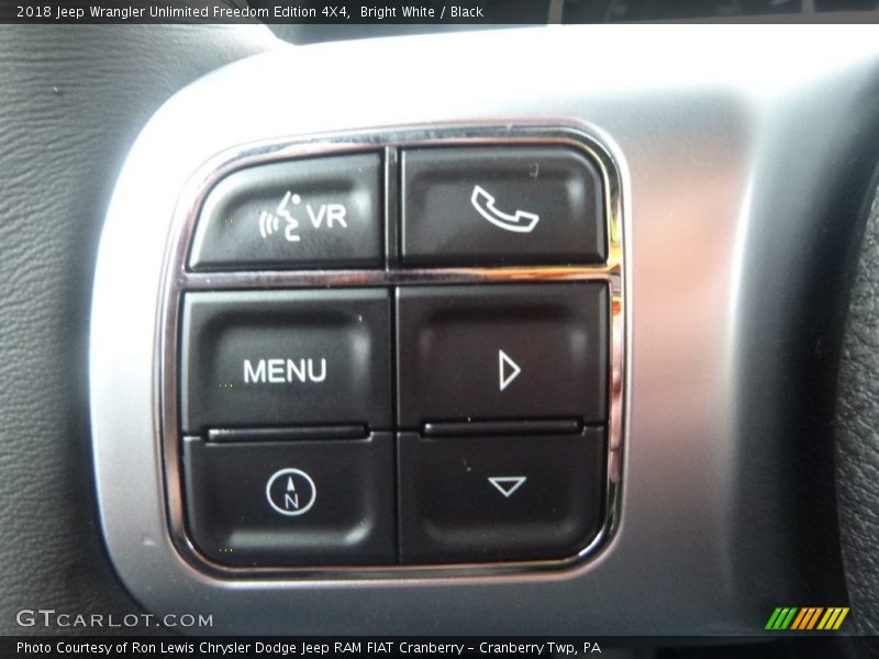 Bright White / Black 2018 Jeep Wrangler Unlimited Freedom Edition 4X4