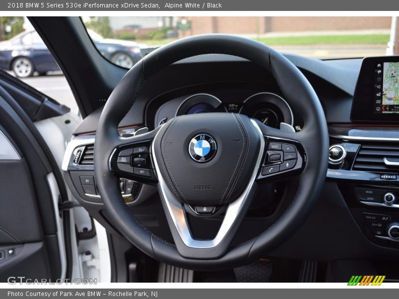  2018 5 Series 530e iPerfomance xDrive Sedan Steering Wheel
