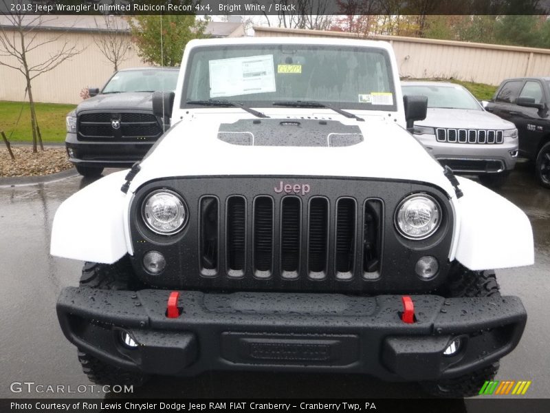 Bright White / Black 2018 Jeep Wrangler Unlimited Rubicon Recon 4x4