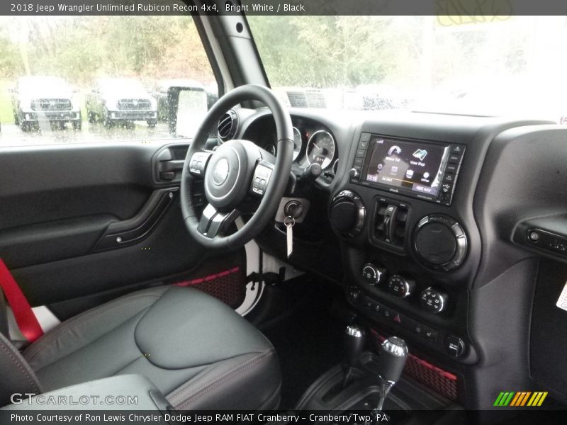 Bright White / Black 2018 Jeep Wrangler Unlimited Rubicon Recon 4x4