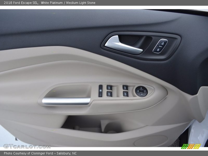 White Platinum / Medium Light Stone 2018 Ford Escape SEL