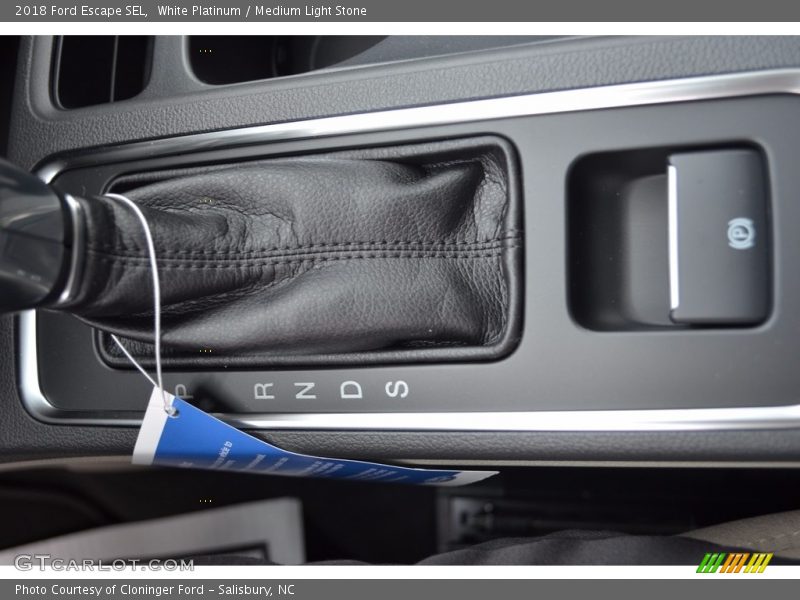 White Platinum / Medium Light Stone 2018 Ford Escape SEL